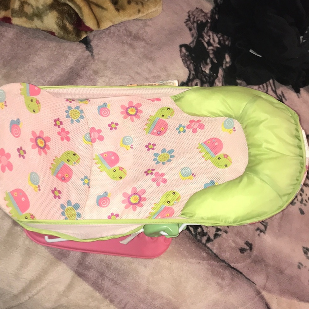 Babygirl bath
